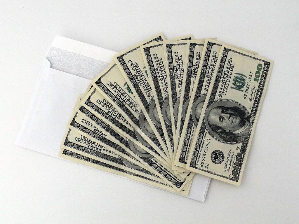 100均で掃除をもっと便利にするグッズは？