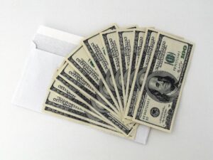 100均で掃除をもっと便利にするグッズは？