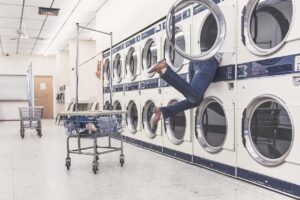 ドラム式洗濯機は一人暮らしに本当に必要なのか？