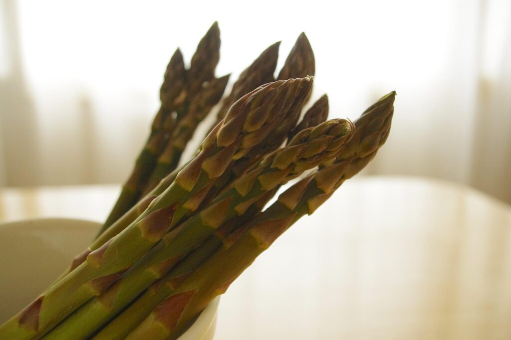 安い食材を使った一人暮らし向けの簡単レシピは？