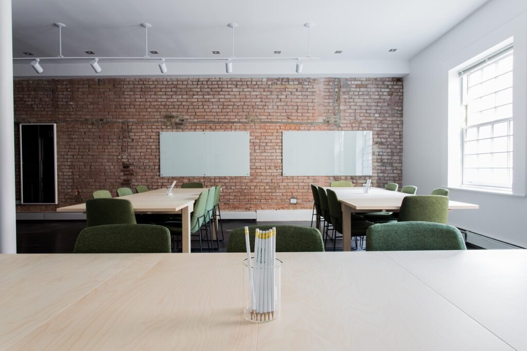 社会人の一人暮らしで部屋が汚い時の脱出法は？