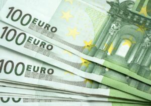 一人暮らしの男性におすすめの100均便利グッズは？