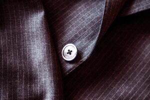 新卒社会人の服収納がめんどくさい時の解決法は？